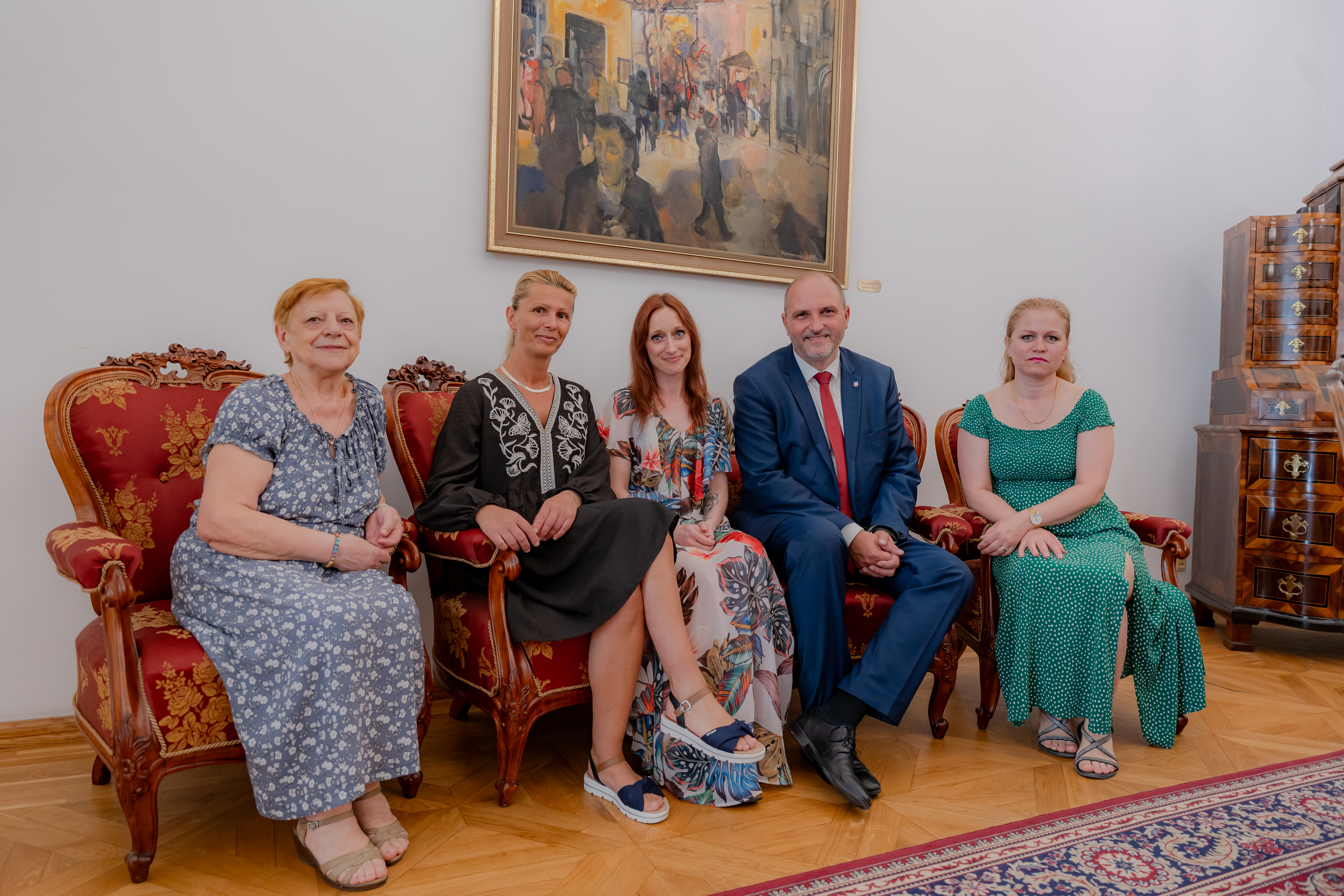 Prijatie nepedagogickych zamestnancov v Historickej radnici-34